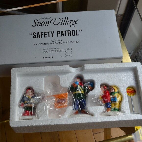 Dept 56 Department 56 Safety Patrol Original Snow Village - Picture 1 of 7